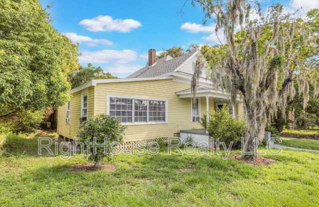 1508 W Main St