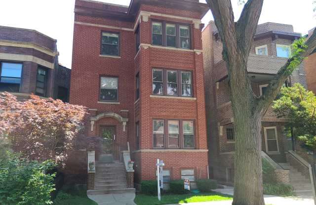 5527 North Glenwood Avenue - 5527 North Glenwood Avenue, Chicago, IL 60640