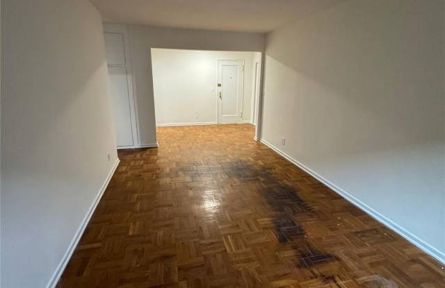 65 Old Mamaroneck Road