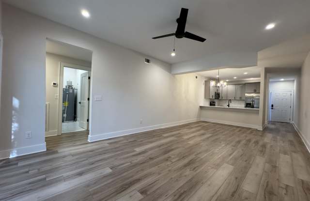 717 Bragg Drive unit: Apt D