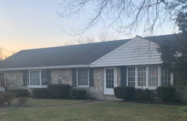 301 PIERSON ROAD - 301 Pierson Road, Lancaster County, PA 17543