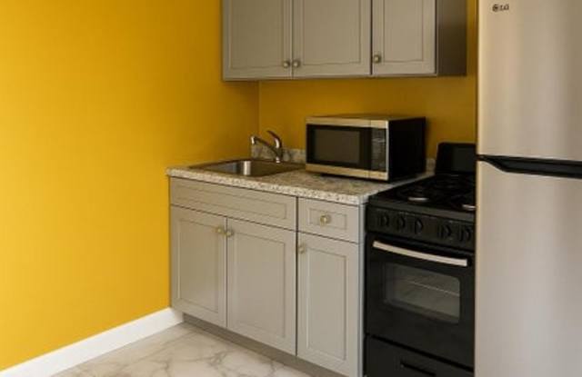 Photo of 2534 Northwest 73rd Avenue