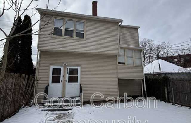 364 Richmond Ave