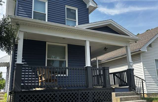 1245 Campbell Avenue