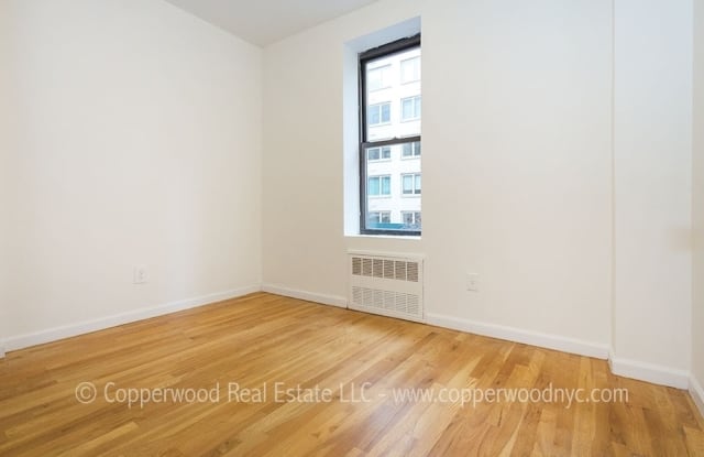 439 E 75th St - 439 East 75th Street, New York City, NY 10021