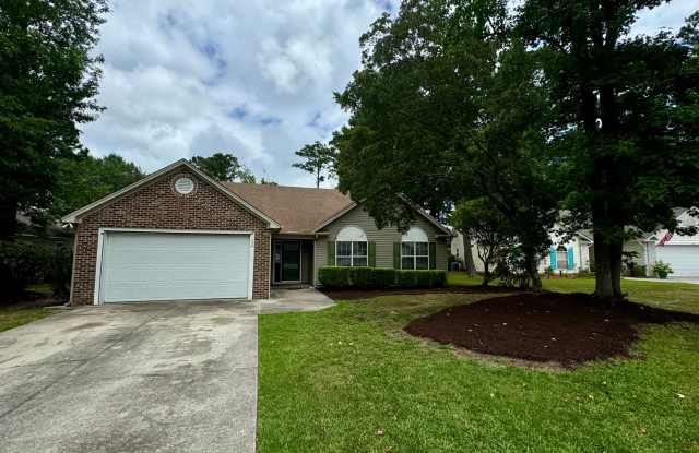 Myrtle Beach - 3 Bedroom / 2 Bathroom House