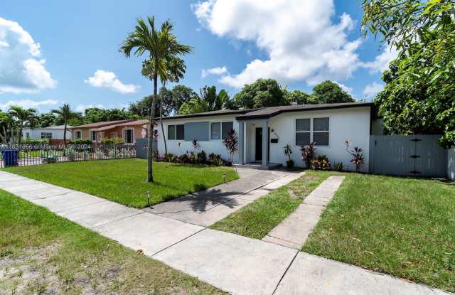 840 Northeast 158th Street