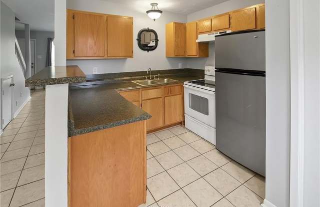 2807 Wildflower Drive