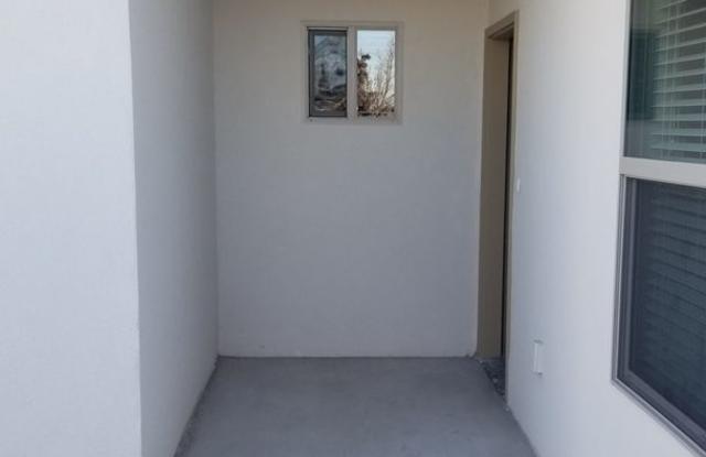 4033 Scot Pine Pl C - New Las Cruces Rental with Modern Features and Stunning Design!