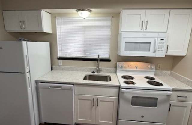 Photo of Fairwood Square