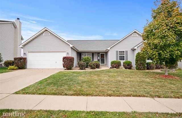 1227 Grand Canyon Dr - 1227 Grand Canyon Drive, Wentzville, MO 63385