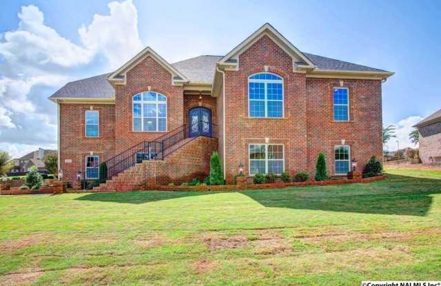 202 Tyro Circle