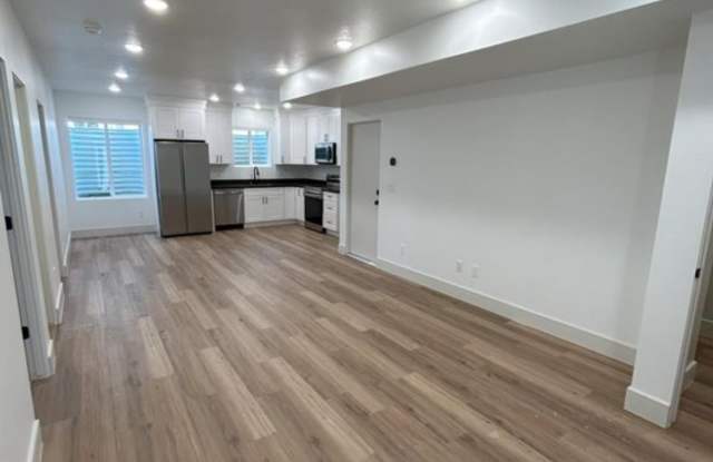 Photo of 288 East Center Street