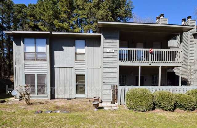 1908 Tryon Dr