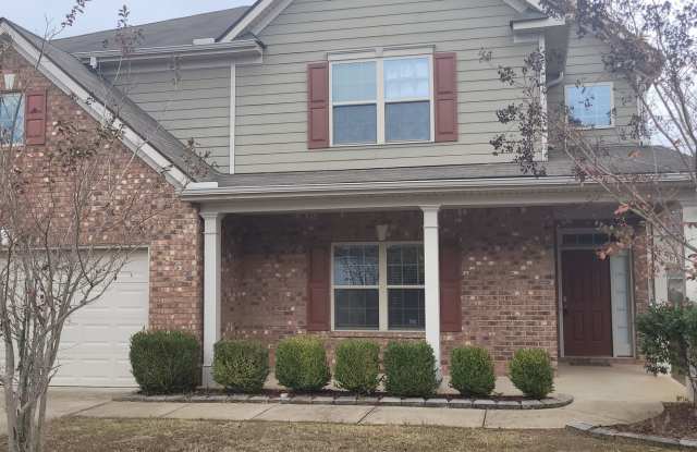 Spacious 5 bedroom 3 bath