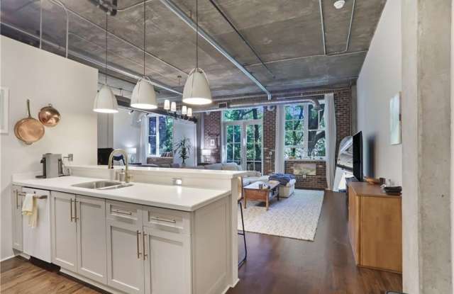 Photo of 3235 Roswell Road NE unit: 408