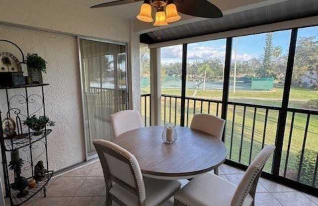 13094 Cross Creek Court unit: 113