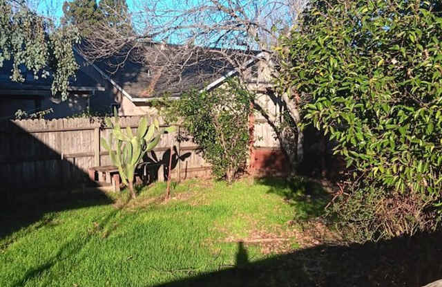 Photo of Charming 2x1 With Attached Garage  Backyard! Available 9/10!