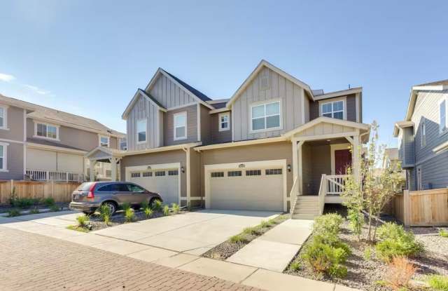 Stunning 4BR House in Commerce City