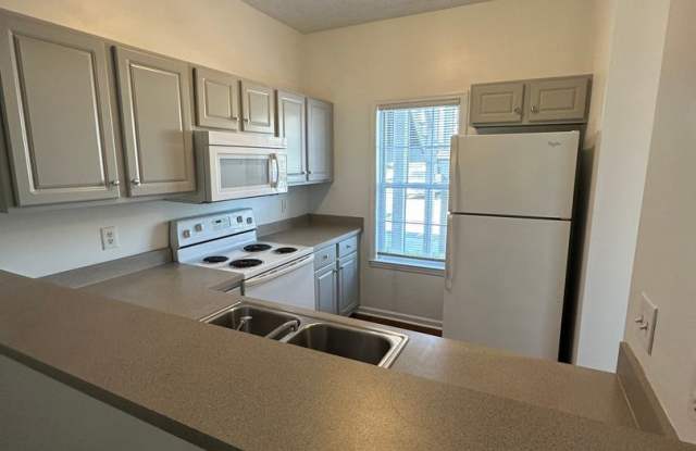 4612 McClelland Dr. O101