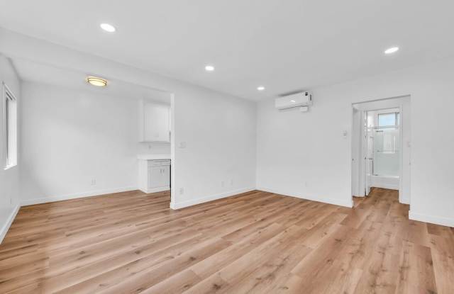 Photo of 510 Pacific Ave unit: 6