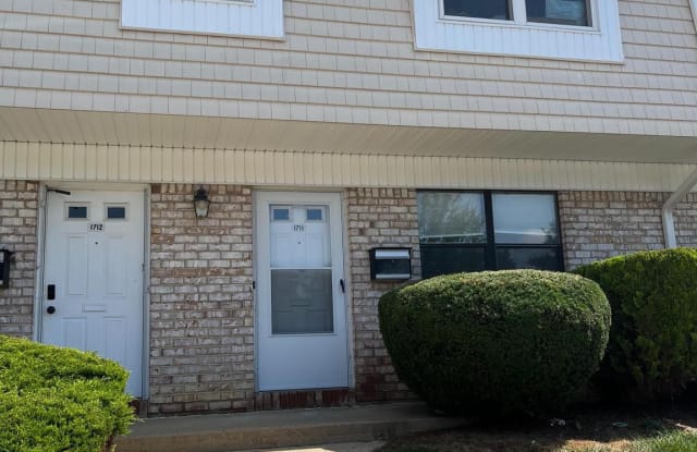 1711 SILVER COURT - 1711 Silver Court, Mercer County, NJ 08619