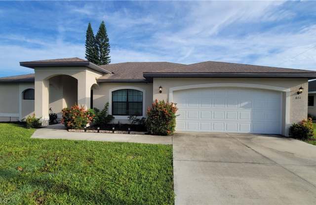841 SW 20th Street