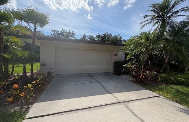 5883 Sand Oak Drive