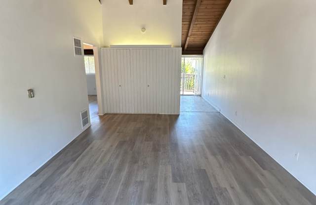 3438 Richland Dr - 4