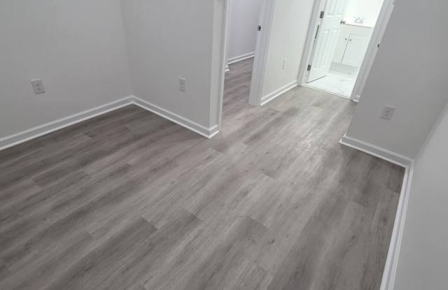 2233 N 16TH Street unit: 1St Fl