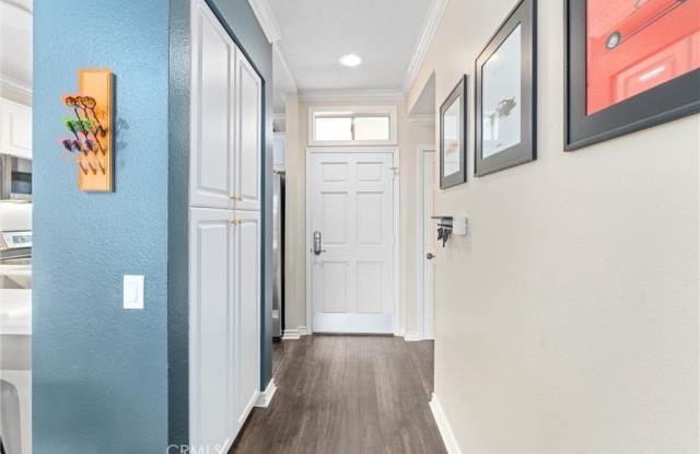 20301 Bluffside Circle