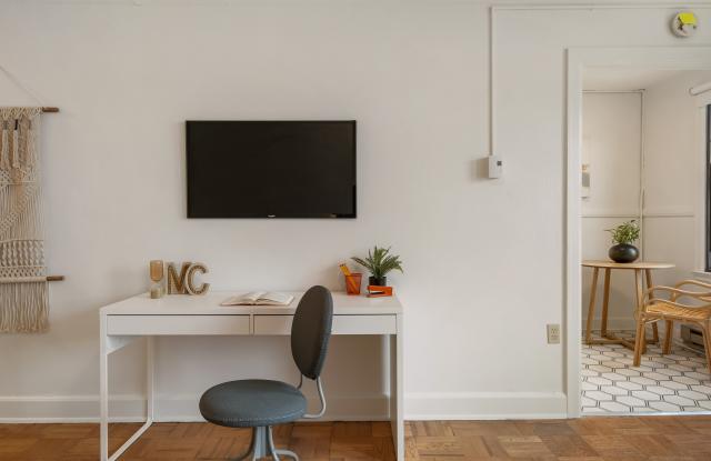 University Manor Apartments