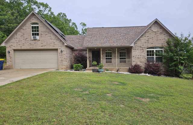 35 W Oak Drive - 35 West Oak Drive, Cabot, AR 72023