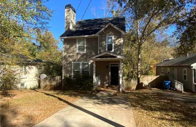 Photo of 27 MONTGOMERY NE