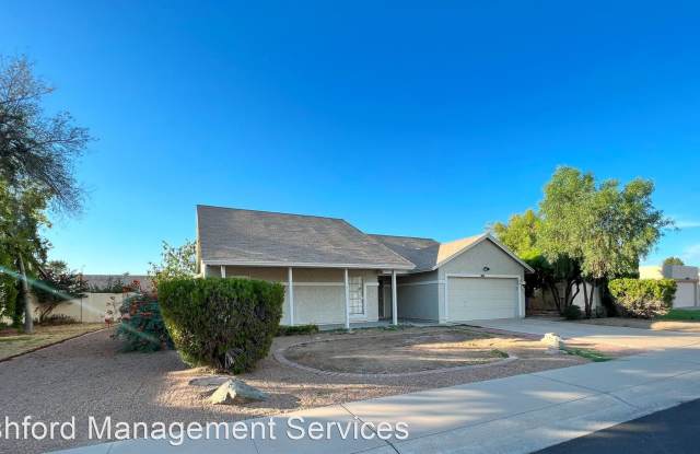 1502 W. Cheyenne Dr.