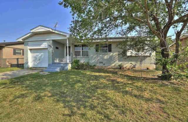 Photo of 5325 Northwest Euclid Avenue