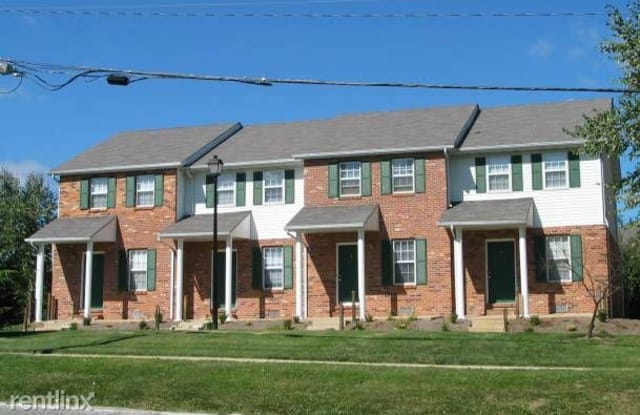 Goshen View Townhomes - 12 Goshen View Drive, Glen Carbon, IL 62034