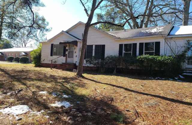 Photo of 732 Cariker Street