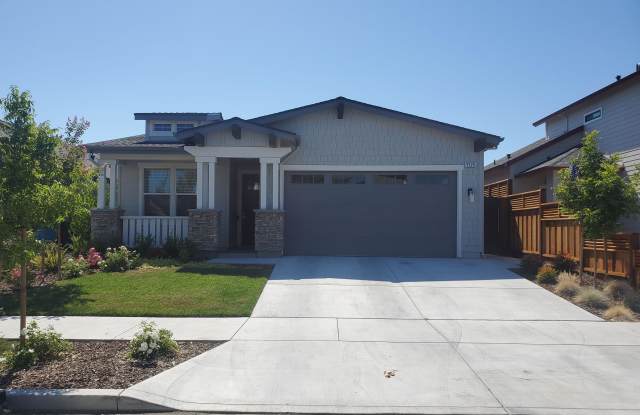 3525 Santiago Drive