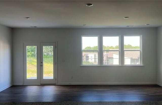 186 Mission Boulevard