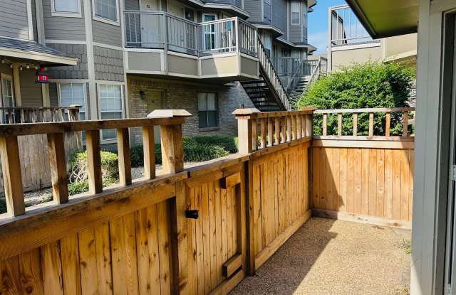 Photo of 2 Bedroom Baylor Gem