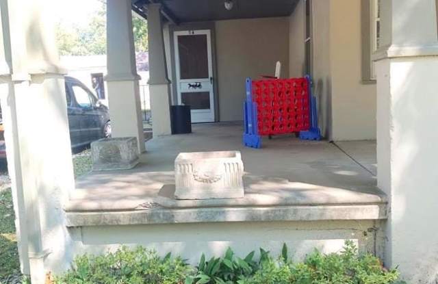 11 W CLOVERDALE AVENUE #