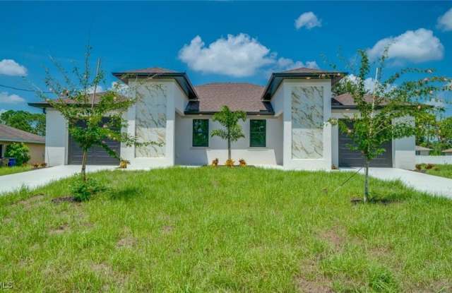 4862 Golfview Boulevard