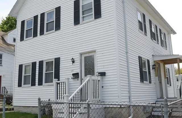 10 Maple Ave Unit 2