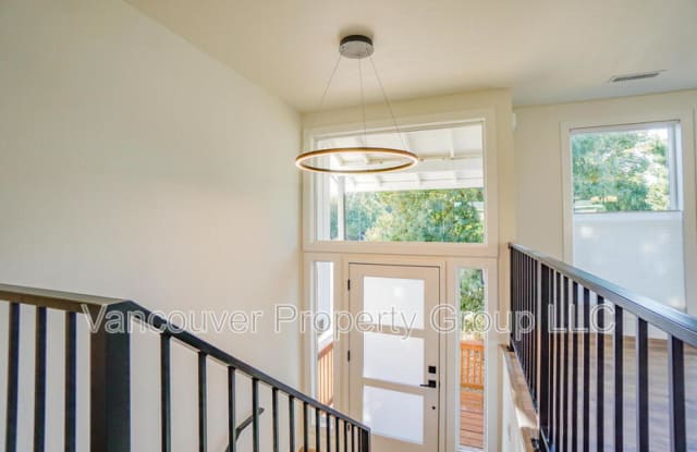 819 Southeast Olympia Drive