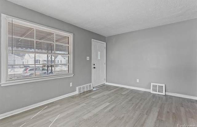 8600 FIELDING Street