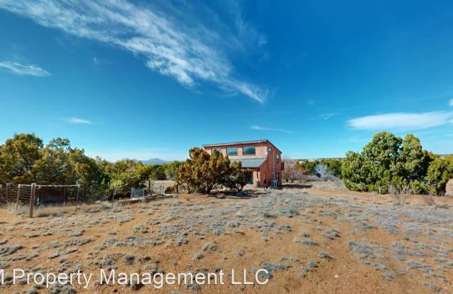 51 B Haozous Rd - 51 B Haozous Road, Santa Fe County, NM 87508