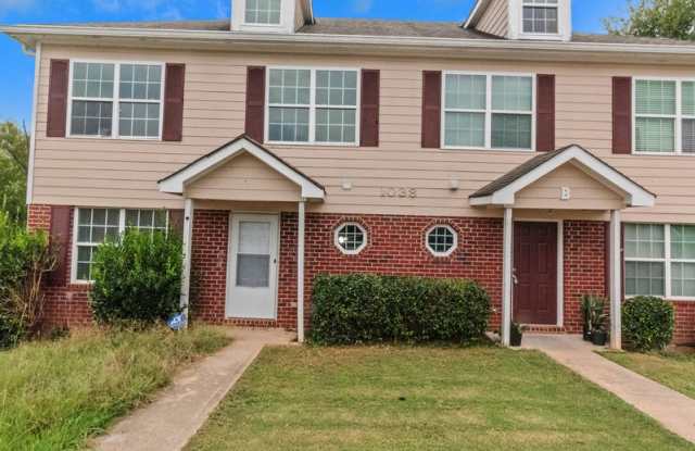 1038 Wheel House Ln
