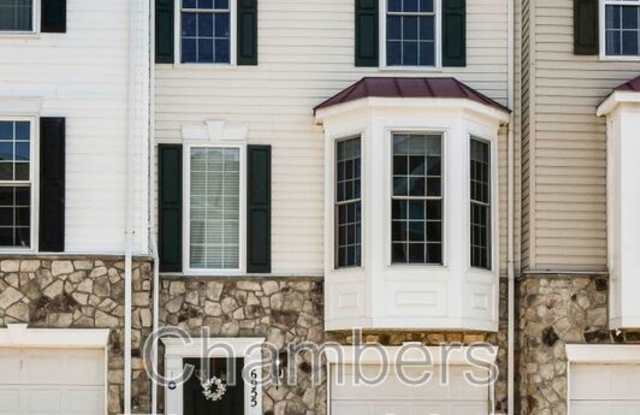 6955 Cromarty Dr.