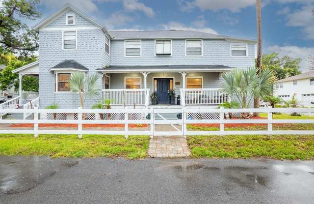 244 LEXINGTON Drive